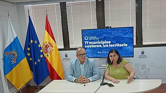 Los 77 municipios costeros de Canarias se quejan de que el Estado «castiga» su desarrollo