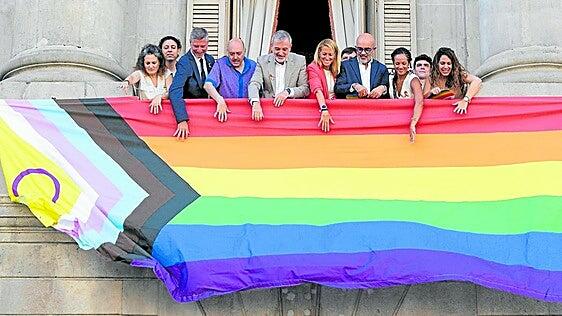 El Orgullo pone el foco en los derechos conquistados y llama a defenderlos