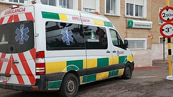 Hallan el cuerpo sin vida de un hombre en el interior de una furgoneta en Isla Cristina, Huelva